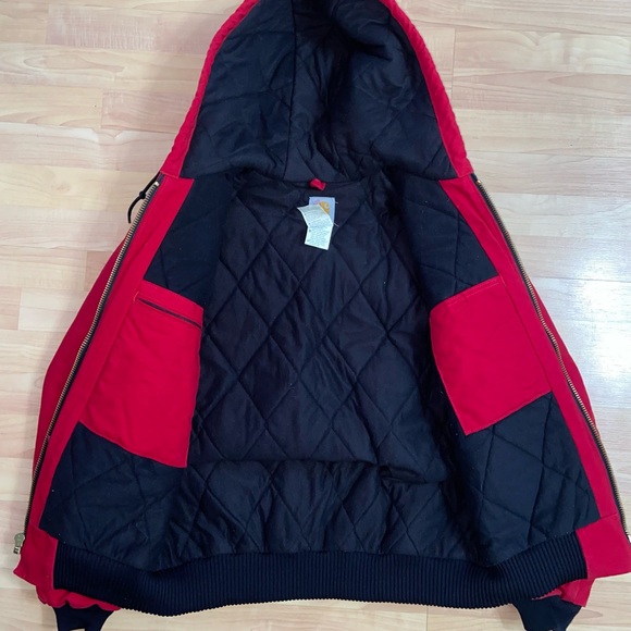 Vintage Carhartt J140 Red Active Work Wear Jacket - Picture 2 of 3